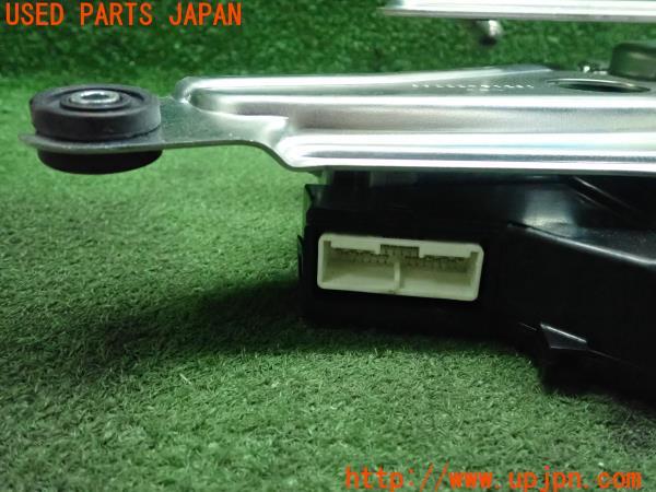 3UPJ=12800566]レクサスLS600hL(UVF46)40系 前期 純正 パワートランクモーター 427320-10010 電動 パワーゲート オート 開閉 中古_m4