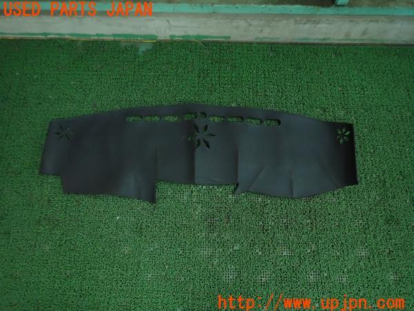 3UPJ=12800622]レクサスLS600hL(UVF46)40系 前期 社外 ダッシュボードマット ダッシュマット ブラック 中古_m4
