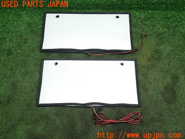 3UPJ=12830579]BMW 335i カブリオレ（E93）2008y 前期 ワールドオートプレート 字光式ナンバープレート EL光源 難あり 2枚 中古_m1