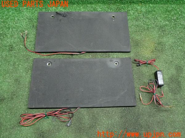 3UPJ=12830579]BMW 335i カブリオレ（E93）2008y 前期 ワールドオートプレート 字光式ナンバープレート EL光源 難あり 2枚 中古_m2