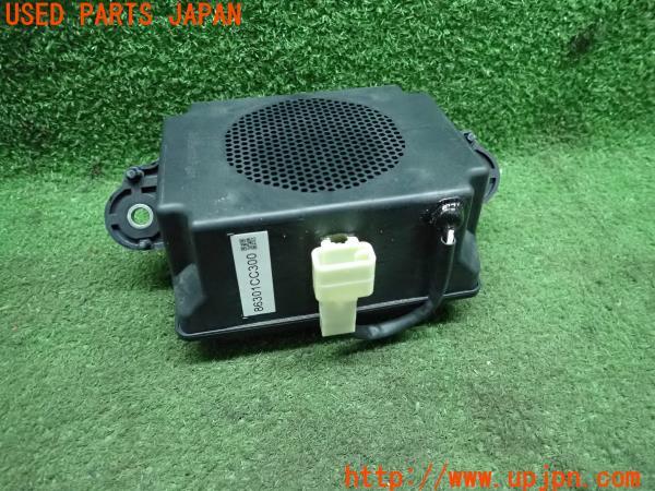 3UPJ=12910535]GR86(BRZ)(ZN8)B型 純正 サラウンドスピーカー 86301CC300 中古_m2