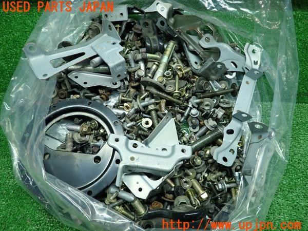 3UPJ=12990720]ソアラ(UZZ40)430SVC 純正 ボルト ネジ ナット ステー類 セット ジャンク _m0