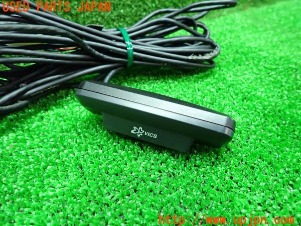 3UPJ=13180549]レクサスSC430(UZZ40)後期 純正 VICSアンテナ ビーコンユニット カーナビ 中古_m1