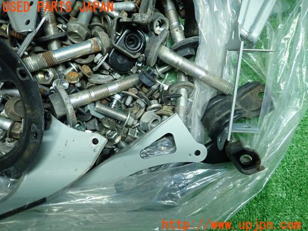 3UPJ=13180720]レクサスSC430(UZZ40)後期 ボルト ネジ ナット ステー類 セット ジャンク _m2