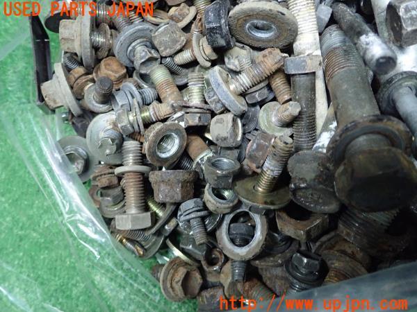 3UPJ=13220720]ランクルプラド(KZJ78W)SXワイド 70系 後期 ボルト ネジ ナット ステー類 セット ジャンク_m3