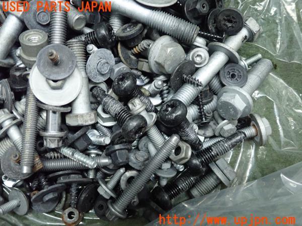 3UPJ=13230720]BMW X3(F25)2013ｙ ボルト ネジ ナット ステー類 セット ジャンク_m2
