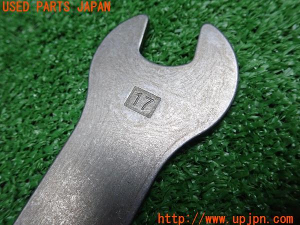 3UPJ=13260800]スカイライン(R32)GTS タイプX 後期 4ドアセダン スパナ・レンチ 工具 17/19mm 2点 中古_m4