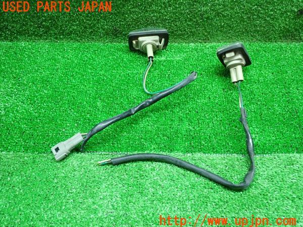 3UPJ=13280530]ランクル80系(FZJ80G)中期 XACTA ザクタ クリア サイドマーカー 818-58313 クリスタル 左右 中古_m3