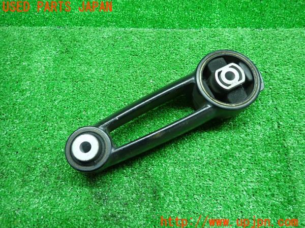 3UPJ=13410415]ポルシェ カイエンS(9PA)957 純正 エンジンマウントブラケットアーム 7L5.199.331C アッパー EG 中古_m2