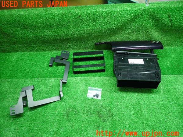 3UPJ=13570604]BMW ミニ(MINI)ジョンクーパーワークス(JCW)(MFJCW)(R56)ナビ取付キット キャリア センターコンソール カーナビ 中古_m1