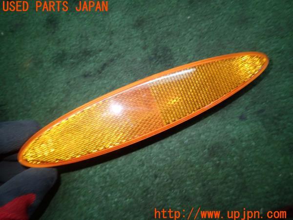 3UPJ=13580530]ソアラ(UZZ40)純正 リアサイドマーカー 中古_m2