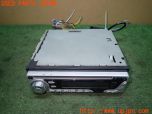 3UPJ=13700518]スカイライン 2000ターボRS-X(DR30(改))後期 JVC CDプレーヤー KD-CZ502 中古_s0