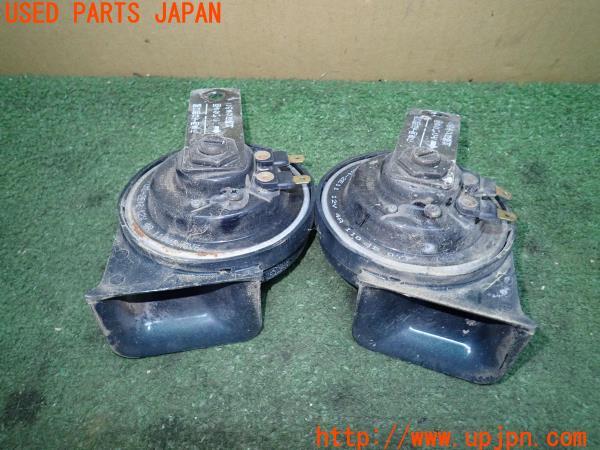 3UPJ=13700563]スカイライン 2000ターボRS-X(DR30(改))後期 MITSUBA ミツバ ホーン MBH-2E11 MBL-2E12 中古_m1