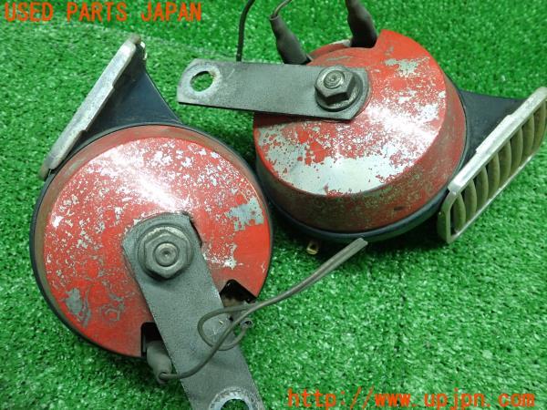 3UPJ=13710563]ランクル60系(HJ61V(改))後期 社外 ホーン CH2103 43643/43644 イタリア 中古_m4