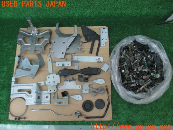 3UPJ=13760720]フェアレディZ(Z33)ネジ・ナット・ステー類 セット ジャンク_m0