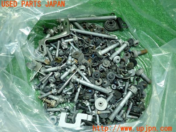 3UPJ=13770720]BMW M235iクーペ(F22)2014y 前期 ボルト ネジ ナット ステー類 セット ジャンク_m0