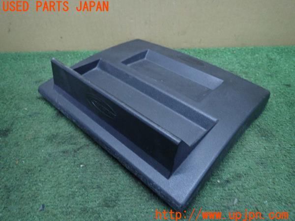 3UPJ=13840652]ジープラングラー アンリミテッド(不明)DAYSTAR デイスター アッパーダッシュパネル 小物入れ 中古_m1