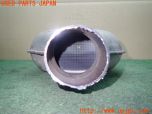 3UPJ=13940159]BMW 320d(8T20 F34)後期 純正 触媒 カット 中古_s2