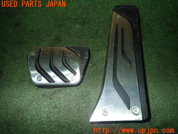 3UPJ=13940630]BMW 320d(8T20 F34)後期 社外 ペダルカバー 中古_m1