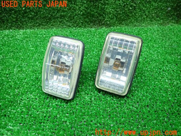 3UPJ=14480530]ランクルプラド(KZJ78W)70系 後期 XACTA ザクタ クリア サイドマーカー 818-58313 2点 中古_m0