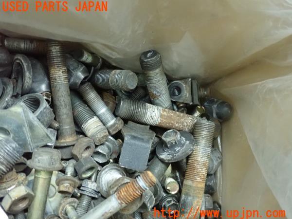 3UPJ=14480720]ランクルプラド(KZJ78W)70系 後期 ボルト ネジ ナット ステー類 セット ジャンク _m1