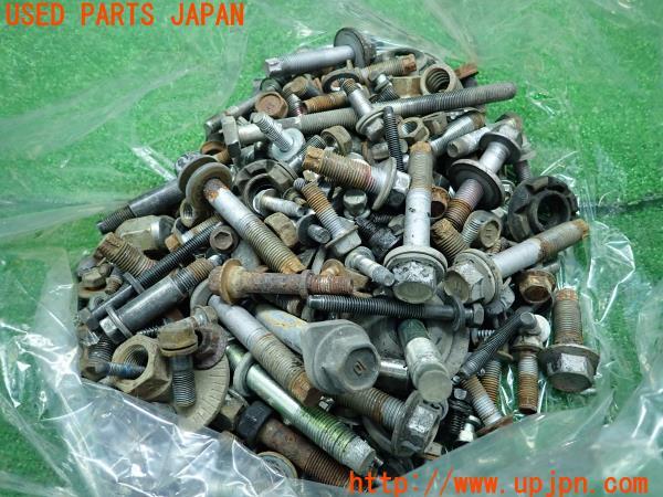 3UPJ=14640720]ハイエースバン200系(KDH206V)ボルト ネジ ナット ステー類 セット レジアスエース SGL 2型 標準幅 ジャンク_m0
