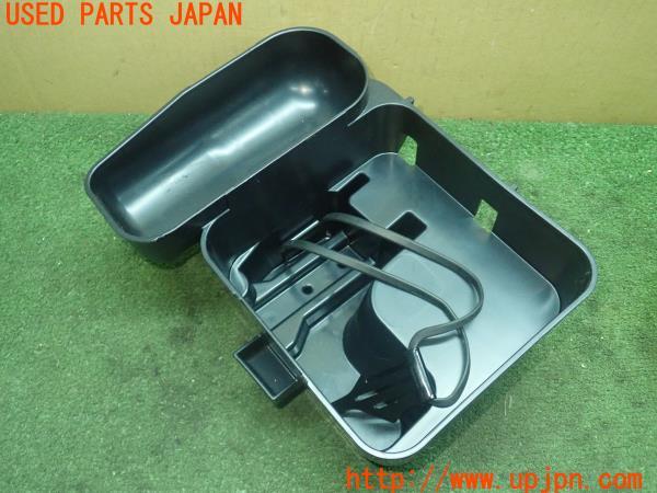 3UPJ=14680625]レクサス RC300h Fスポーツ(AVC10)前期 純正 42684-53010 パンク修理キット 中古_m1