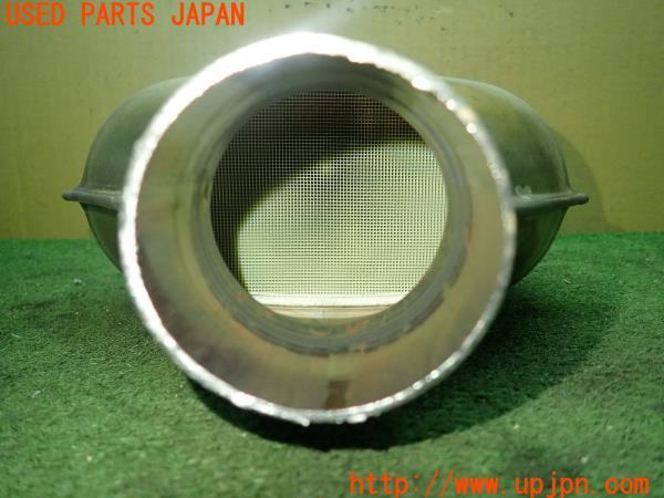 3UPJ=14870159]BMW 320d(8C20 F31)後期 純正 8515027 8575825 触媒 中古_m3