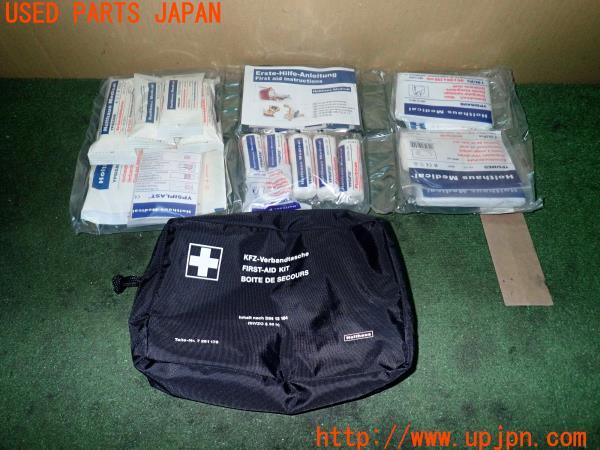 3UPJ=14870640]BMW 320d(8C20 F31)後期 純正 7261178 ファーストエイドキット 中古_m0
