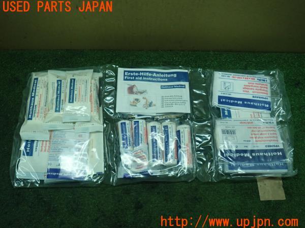 3UPJ=14870640]BMW 320d(8C20 F31)後期 純正 7261178 ファーストエイドキット 中古_m3