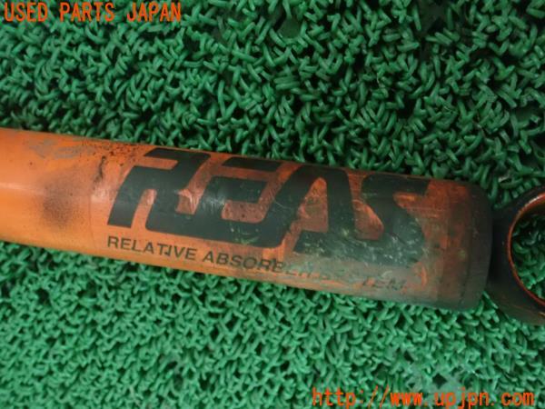3UPJ=14950408]ハイラックスサーフ(VZN185W)後期 ショックアブソーバー 油圧 X-REAS サスペンション 1台分 中古_m4