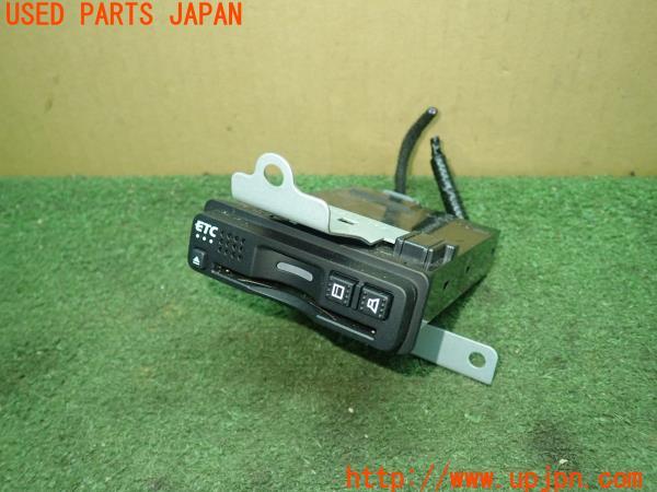 3UPJ=14960503]ステップワゴン スパーダ ハイブリッド(RP5)純正ビルトイン 39581-TAA-J110-M1 ETC車載器 中古_m0
