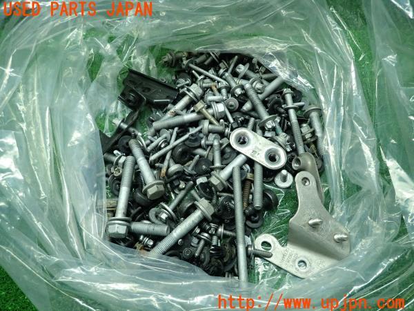3UPJ=14970720]BMW X2(F39)sDrive18i MスポーツX 2018y ボルト ネジ ナット ステー類 セット ジャンク _m0