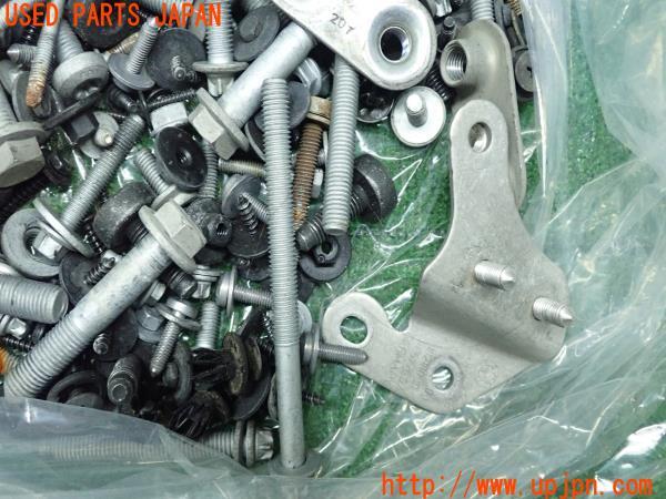 3UPJ=14970720]BMW X2(F39)sDrive18i MスポーツX 2018y ボルト ネジ ナット ステー類 セット ジャンク _m2