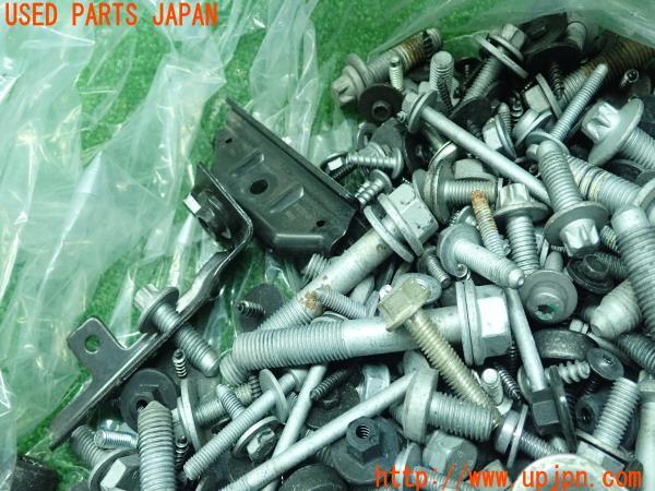 3UPJ=14970720]BMW X2(F39)sDrive18i MスポーツX 2018y ボルト ネジ ナット ステー類 セット ジャンク _m4
