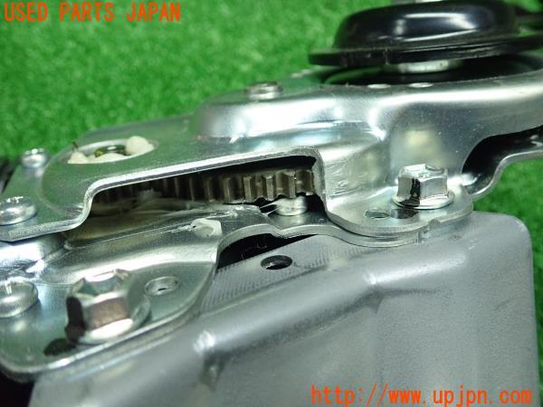 3UPJ=14990566]アウトランダーPHEV(GG3W)2代目 後期 純正 パワーバックドアモーター 427110-10711 電動 リアゲート 中古_m2