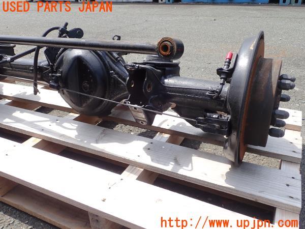 3UPJ=15100318]ランクルプラド(KZJ78W)70系 後期 純正 リアホーシング デフ 車軸懸架 リヤ 中古_m2