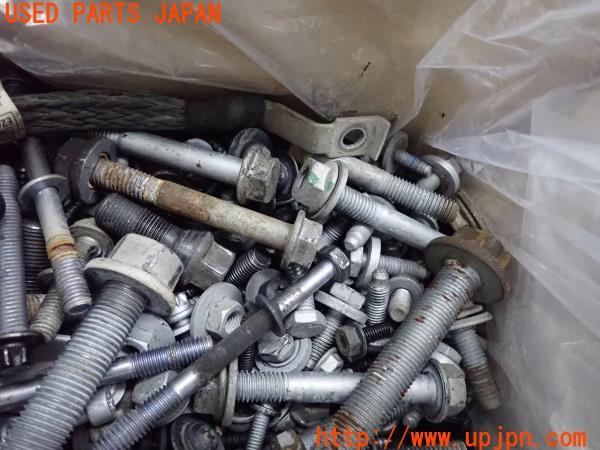 3UPJ=15120720]BMW X5(E70/E71)後期 LCI xDrive 35dブルーパフォーマンス ボルト ネジ ナット ステー類 セット ジャンク _m1