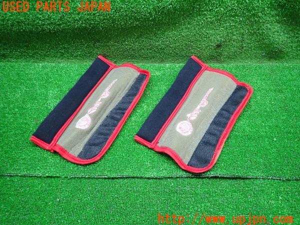 3UPJ=15190001]アルファロメオ156GTA(932AXB)2002y 社外 シートベルトパッド ブラック ロゴ エンブレム ハンドメイド 2点 中古_m3
