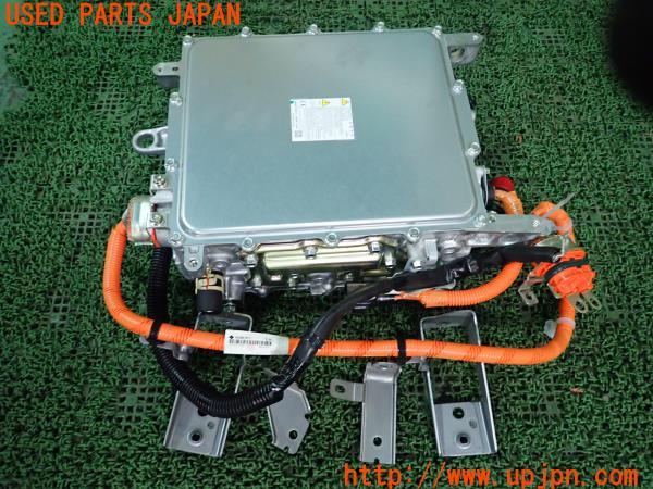 3UPJ=15290525]アウトランダーPHEV(GG3W)後期 純正 DC/DCコンバーター W005T70272 中古_m2