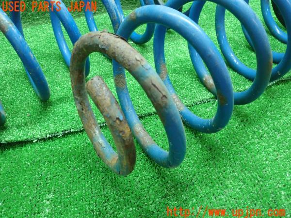 3UPJ=15380412]ハイラックスサーフ(RZN185W)SSR-X 中期 FLEX フレックス リアコイルスプリング リヤ サスペンション バネ 左右 中古_m2