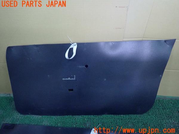 3UPJ=15540637]アルファロメオ 147GTA(937AXL)社外 ドア内張り パネル 中古_m1