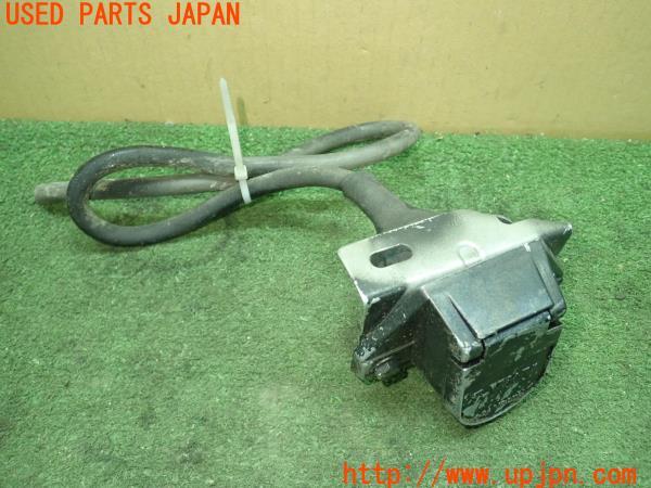 3UPJ=15640579]ジープラングラー(TJ40S)社外 ヒッチコンセント 7極 7PIN 中古_m0