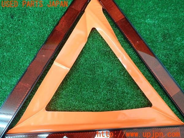 3UPJ=15920643]BMW・3シリーズ(8A20 F30)純正 三角表示板 停止板 27R034006 中古_m2