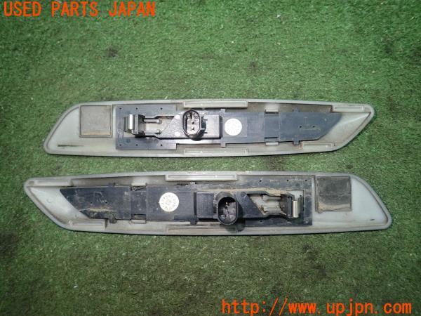 3UPJ=15930530]BMW 335i(WB35 E92)前期 社外 サイドマーカー 中古_m2