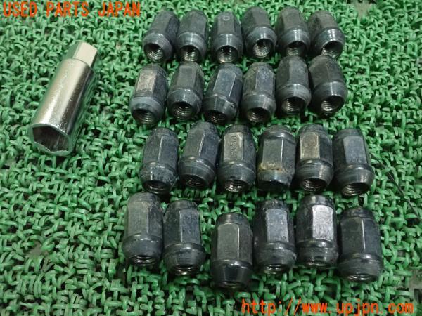 3UPJ=16030967]ハイエースバン(TRH200V 200系)ホイールナット M12×P1.5 中古_m0