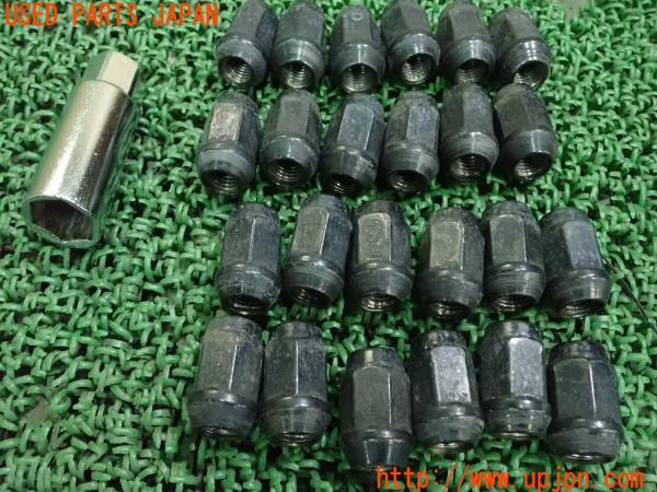3UPJ=16030967]ハイエースバン(TRH200V 200系)ホイールナット M12×P1.5 中古_m1