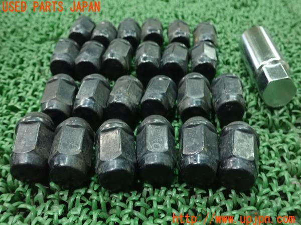 3UPJ=16030967]ハイエースバン(TRH200V 200系)ホイールナット M12×P1.5 中古_m3