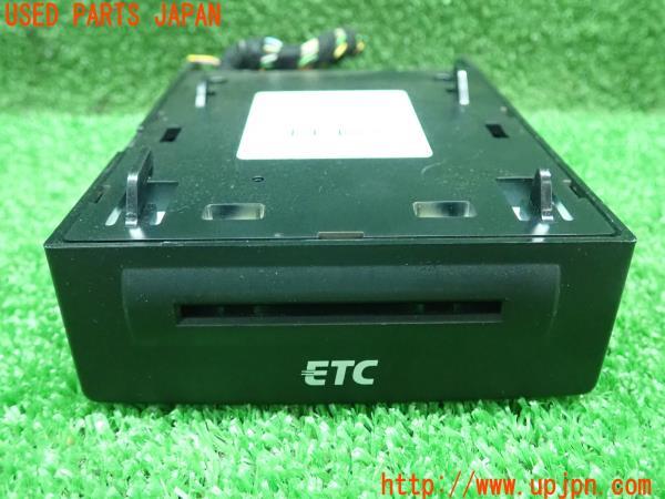 3UPJ=16060503]アウディA7 スポーツバック(4GCGWC 4G8系)ビルトイン ETC車載器 4F0 919 813 E 中古　_m0