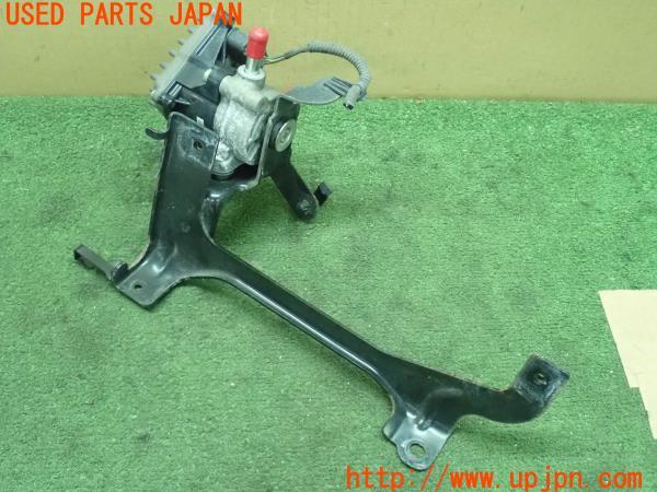 3UPJ=16270113]MIRAI(ミライ)(JPD10)オイルポンプ 中古_m2
